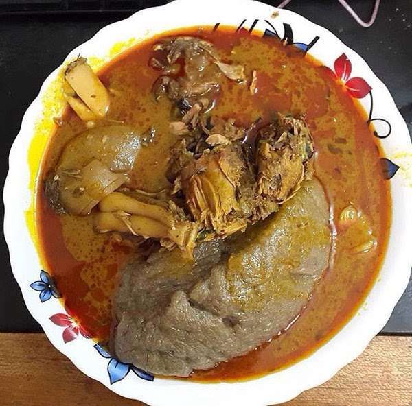 Kokonte with Soup